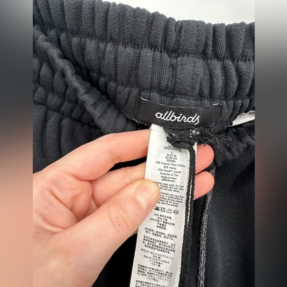 Allbirds | NWT $68 Women’s S Small R&R Sweat Shorts Natural Black - Picture 4 of 6